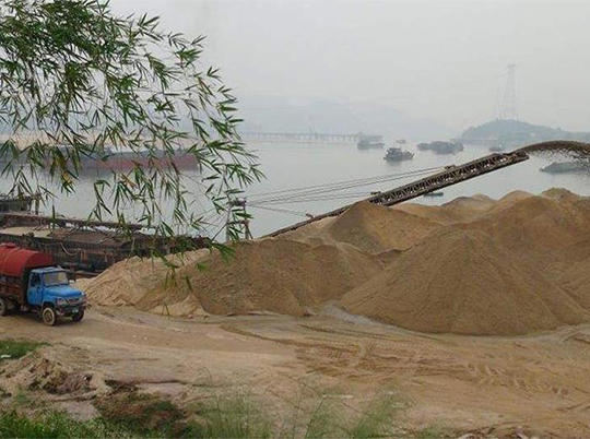 非法盜采河砂5000余方，涉案價(jià)值500萬(wàn)！湖北一盜采河砂團(tuán)伙被抓