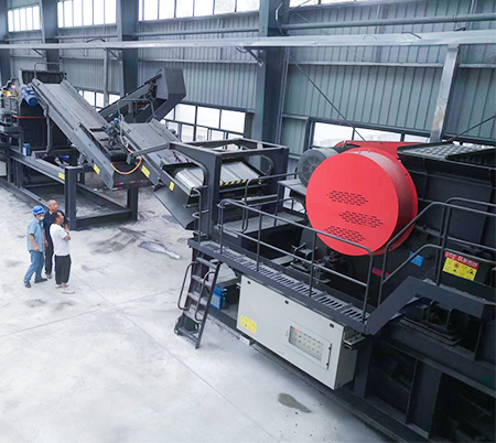 粗破設(shè)備選不對(duì)，生產(chǎn)線全白費(fèi)！三招教你選定高效耐用款設(shè)備