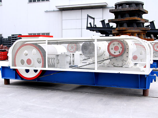 如何選擇對輥式破碎機軸承？