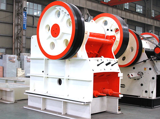 紅星解析：延長破碎機(jī)壽命 如何進(jìn)行材質(zhì)選擇是關(guān)鍵