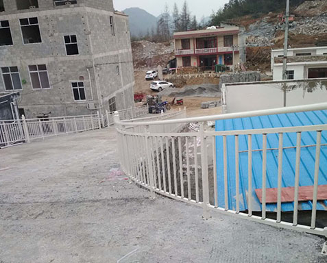 陽臺護欄20.jpg
